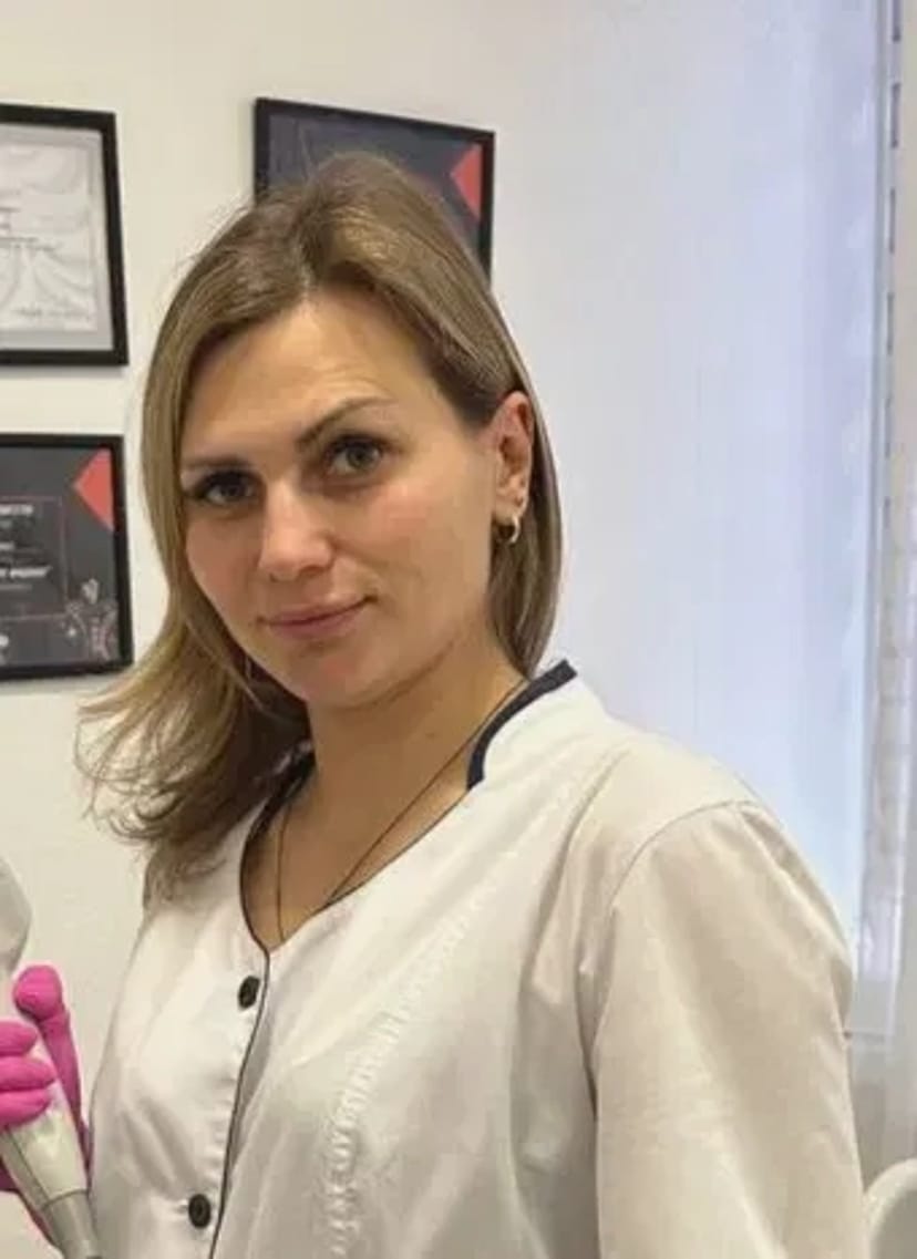 Професійний шугаринг і корекція брів у Покровському районі