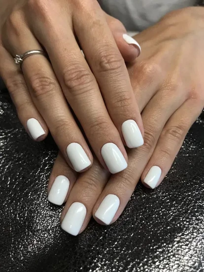 Манікюр гігієнічний , гелеве укріплення , нарощення