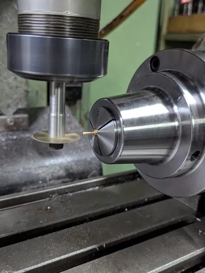 Метолообробка Малогабаритні серійні токарні роботиЧПК ЧПУ виготовлення