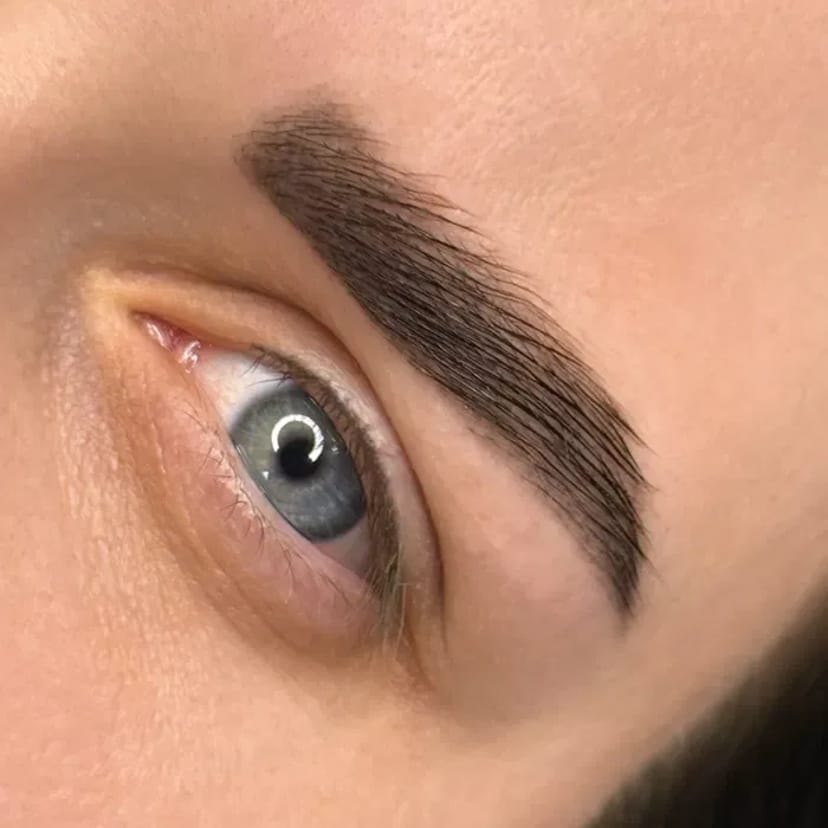 Шукаю модель на перманентний макіяж