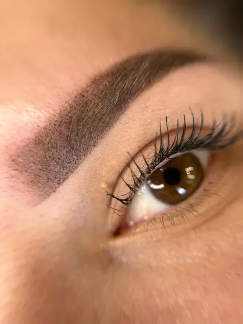 Шукаю модель на перманентний макіяж