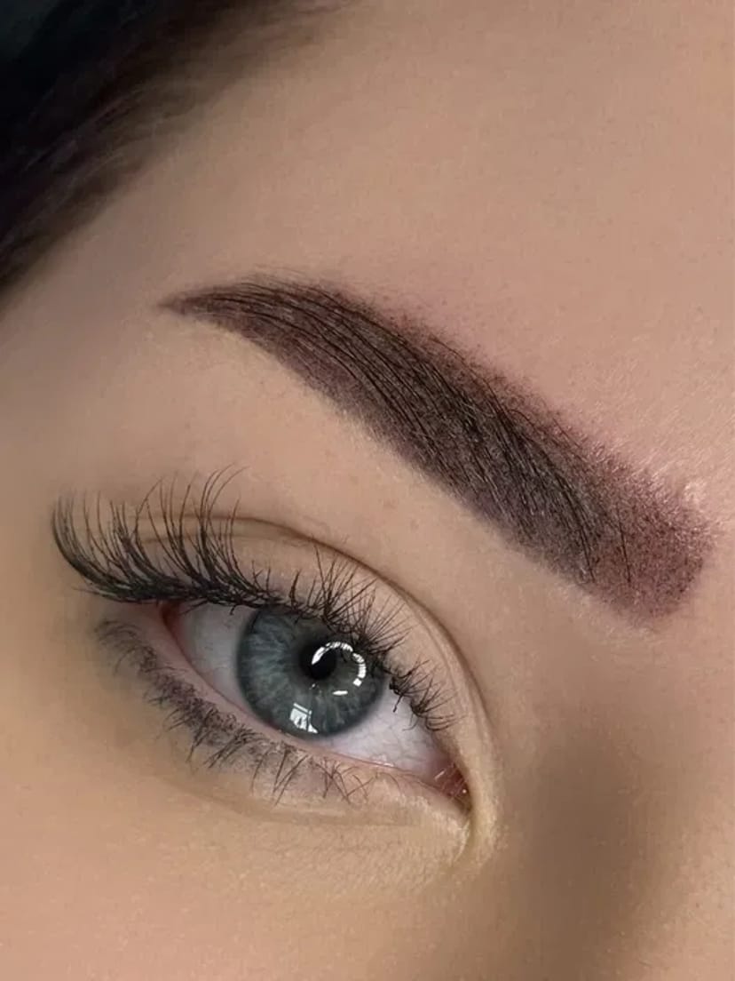 Шукаю модель на перманентний макіяж