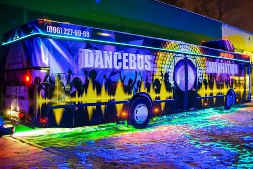 063 Автобус Party Bus Dancebus Manhattan на день народження дитини 