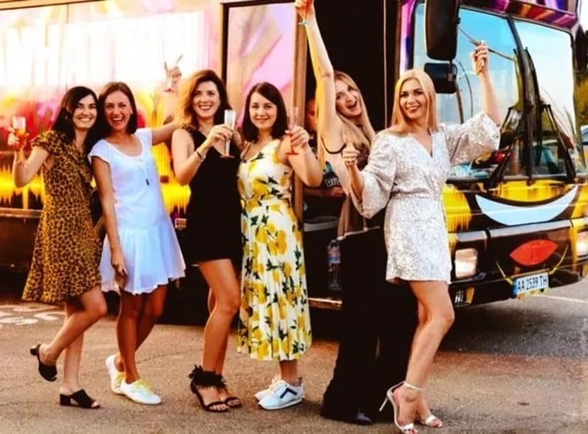 063 Автобус Party Bus Dancebus Manhattan на день народження дитини 