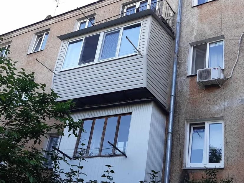 Балкони під ключ: ремонт, розширення та сучасне облаштування