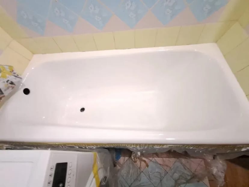 Проводимо реставрацію ванни, чавунних, металевих, акрилових та піддонів.