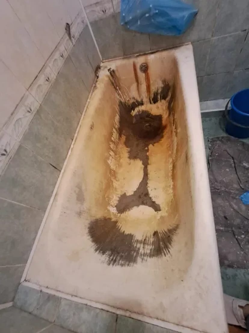 Проводимо реставрацію ванни, чавунних, металевих, акрилових та піддонів.