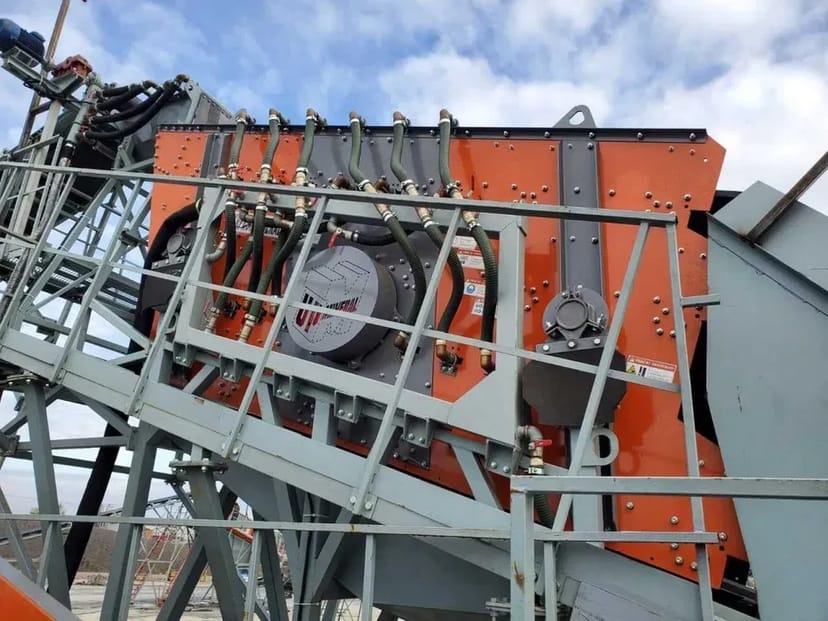 Виробляємо Грохоти (ГіЛ,ГіТ,ГіС,ГіСЛ,ГВЧ,ГМ,ГВМ),з системою промивки