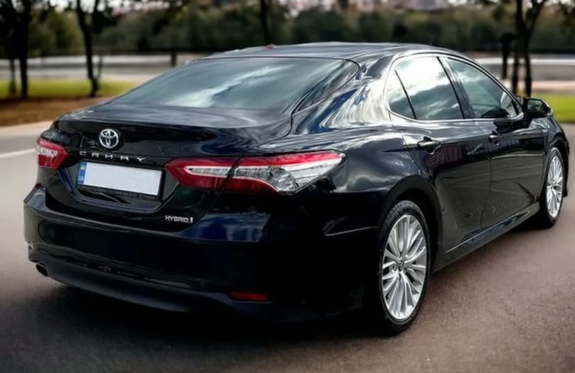 443 Toyota Camry 2025 — Camry без водія