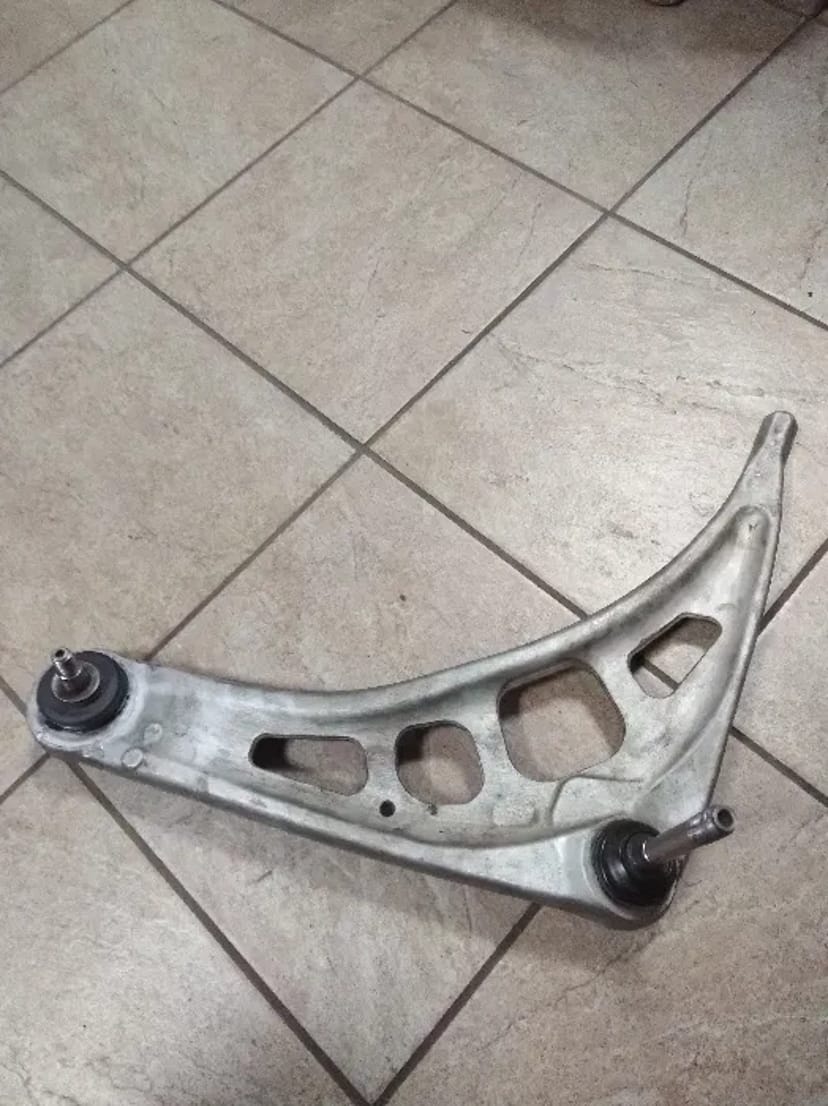 Реставрация рычагов, опор, наконечников, рамок суппортов.