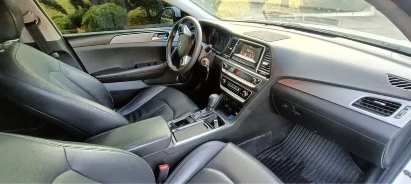 Авто Hyundai SONATA