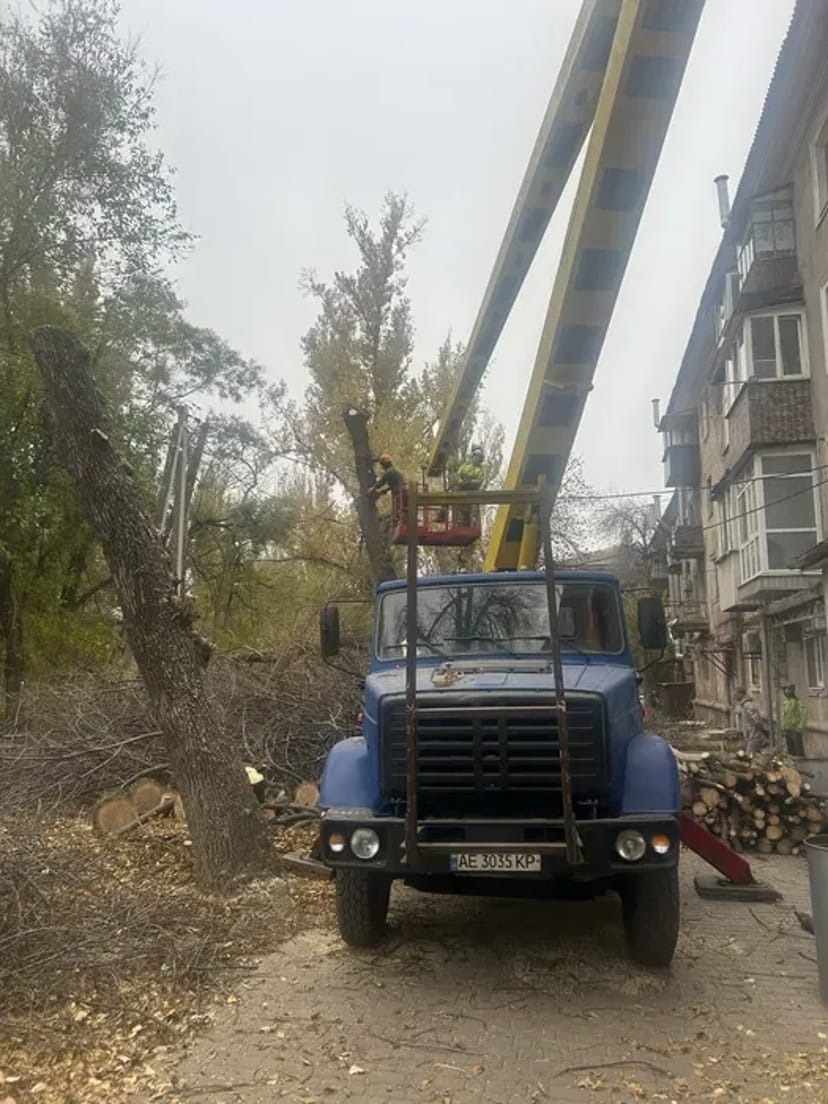 Послуги автовишки АГП-22 (послуги вежі)