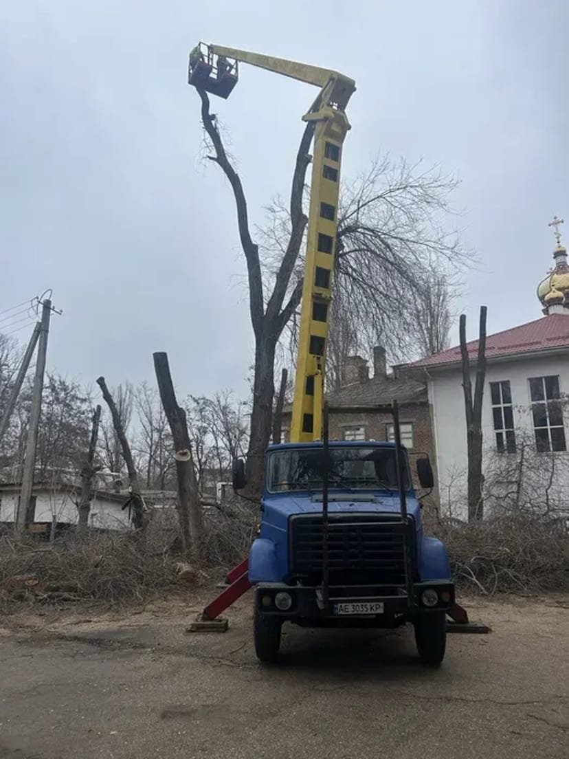 Послуги автовишки АГП-22 (послуги вежі)