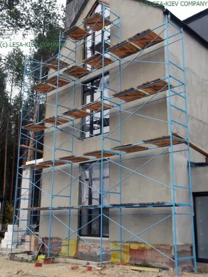 Будівельні риштування Київ: фасадні, кладочні, вишка-тура