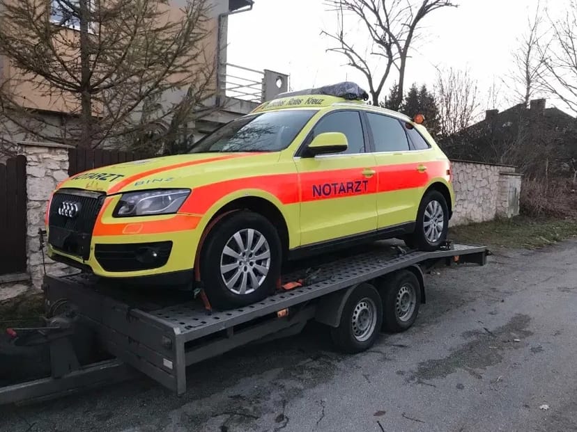 Перегін авто, евакуатор та автовоз: Європа — Україна. Надійно!