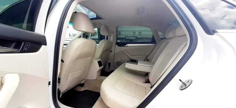 Авто з водієм на весілля