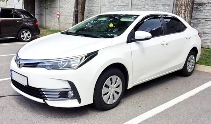 050 Toyota Corolla авто на весілля