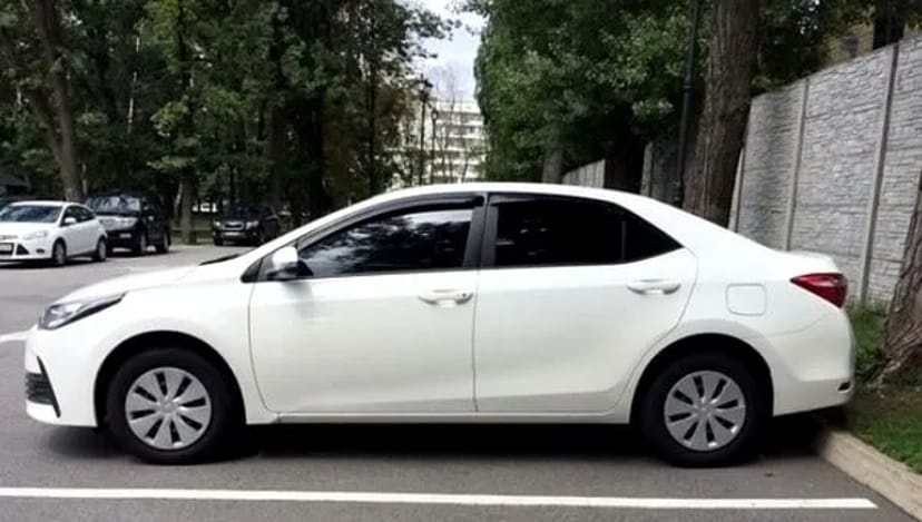 050 Toyota Corolla авто на весілля