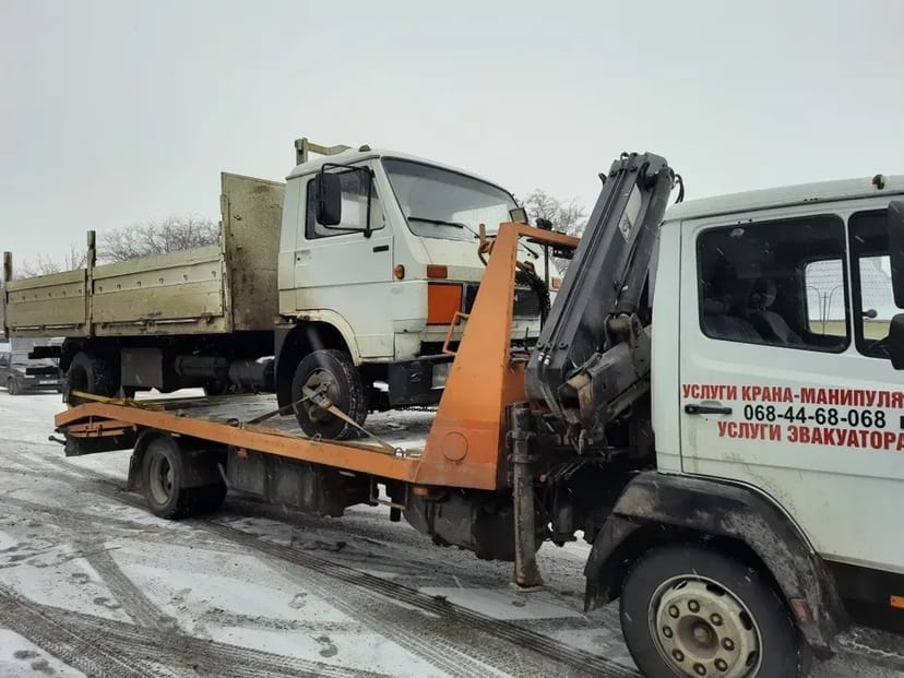 Послуги Евакуатора. Терміновий Виїзд. Перевезення Авто Будь-якого Стану.