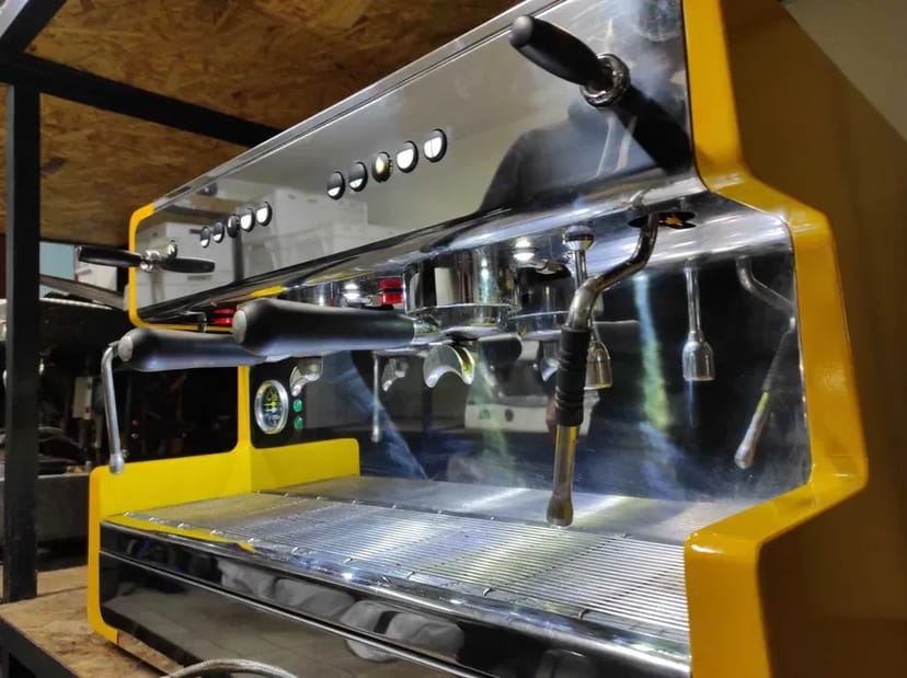 Ремонт Професійних Кавомашин: Кав’ярні, Ресторани, Офіси. Виїзд Майстра та Швидка Діагностика!