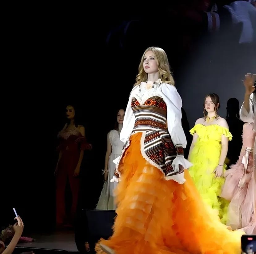 Сукні вечірні