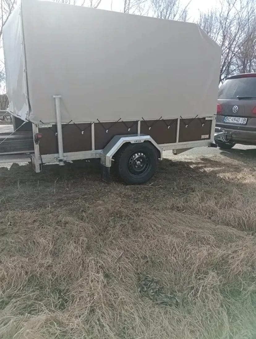 Причепи у дуже доброму стані