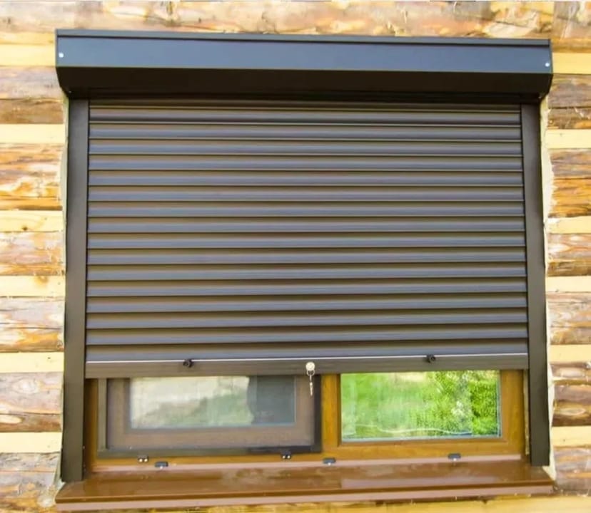 Ремонт захисних ролет Київ