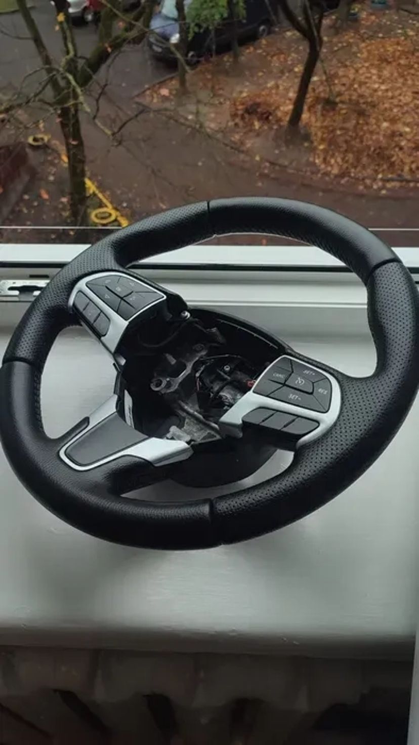 Перетяжка руля, ручки КПП, підлокітник, та інше