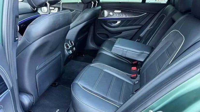 207 Mercedes Benz E63s без водія в Києві