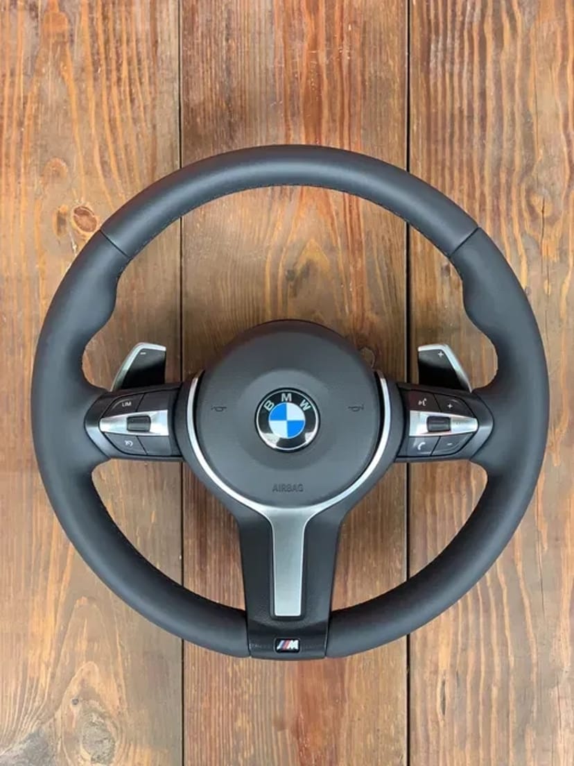 Перетяжка автомобільного руля — оновлення, комфорт і стиль