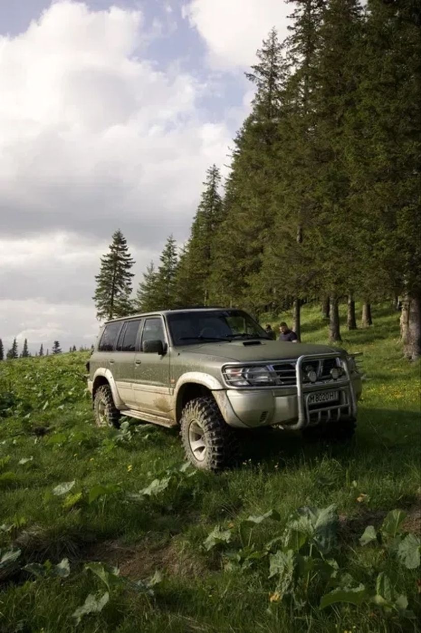 Джип тури в гори на Nissan Patrol