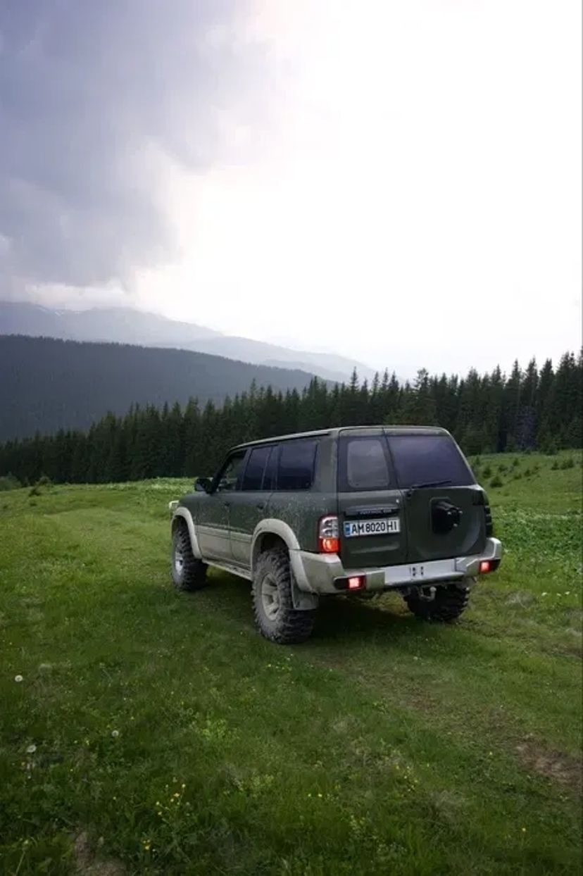 Джип тури в гори на Nissan Patrol