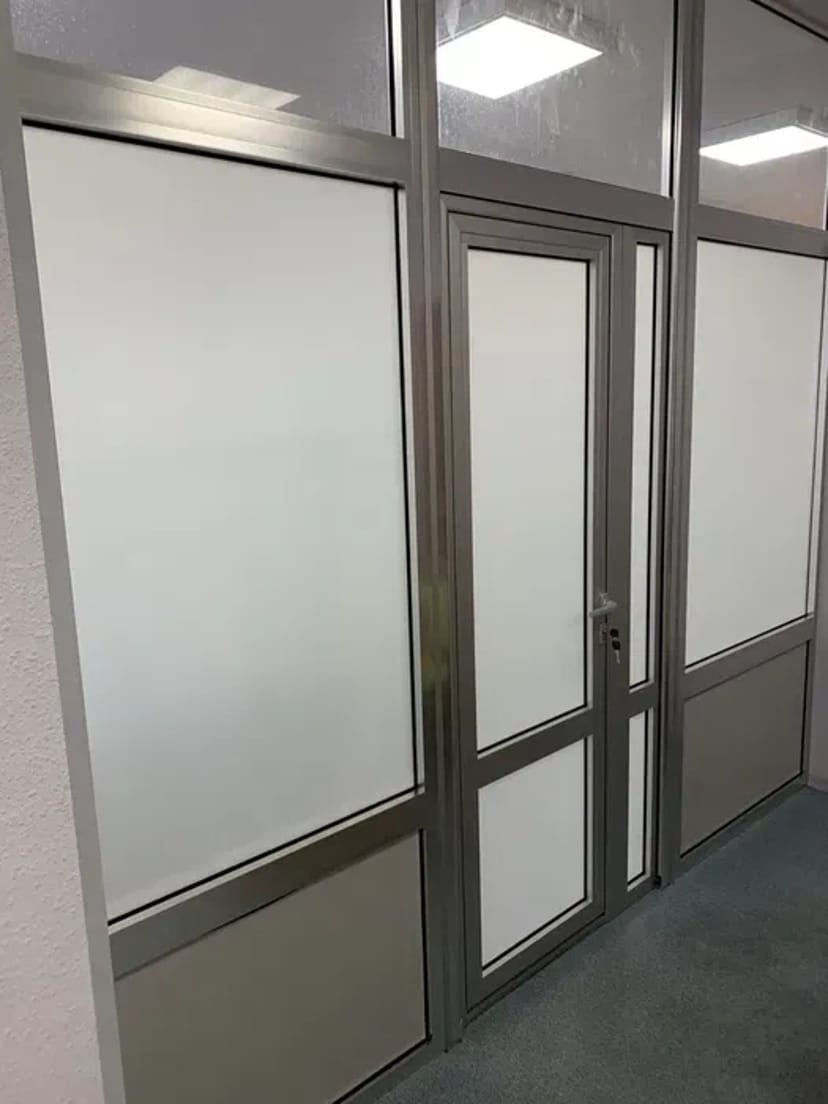 Тонування вікон сонцезахисними,дзеркальними плівками,бронювання скла! 400 грн.