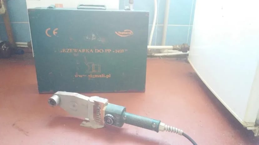 Паяльник для поліпропіленових труб
