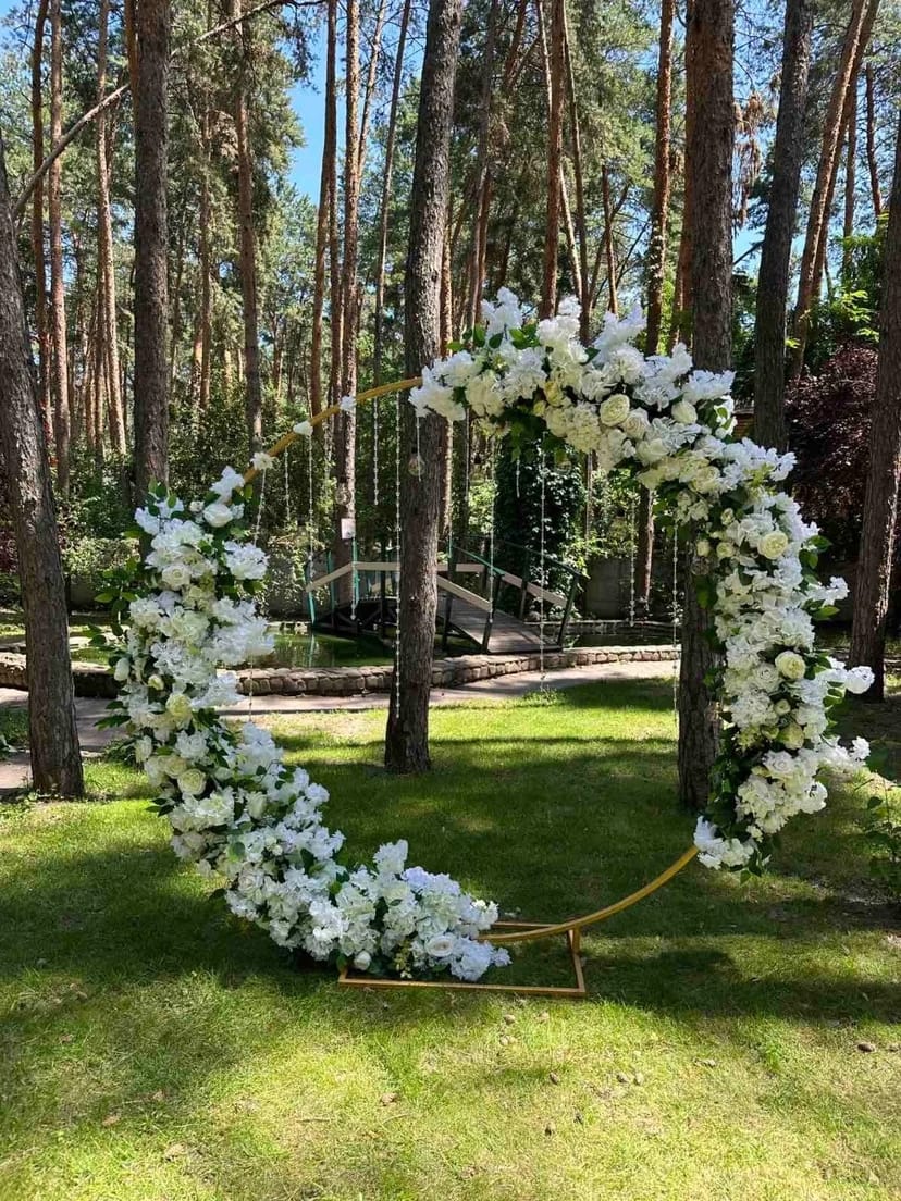 Кругла весільна Фотозона