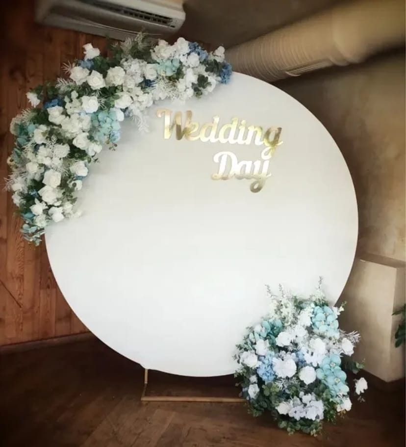 Кругла весільна Фотозона