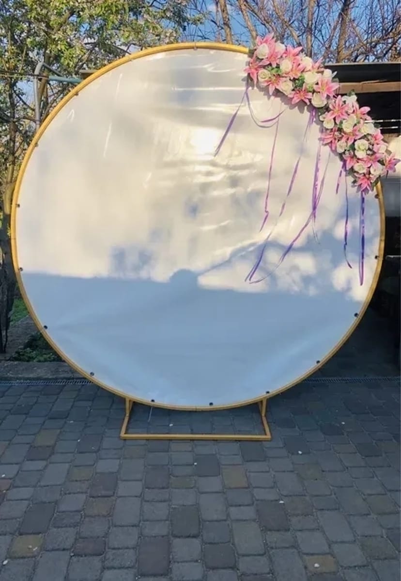 Кругла весільна Фотозона
