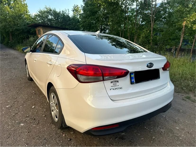 Авто під таксі КІА Форте