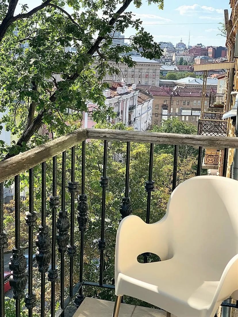 Здам VIP 2 кімнатну у Царському будинку вул. Лютеранська, 13 у Центрі