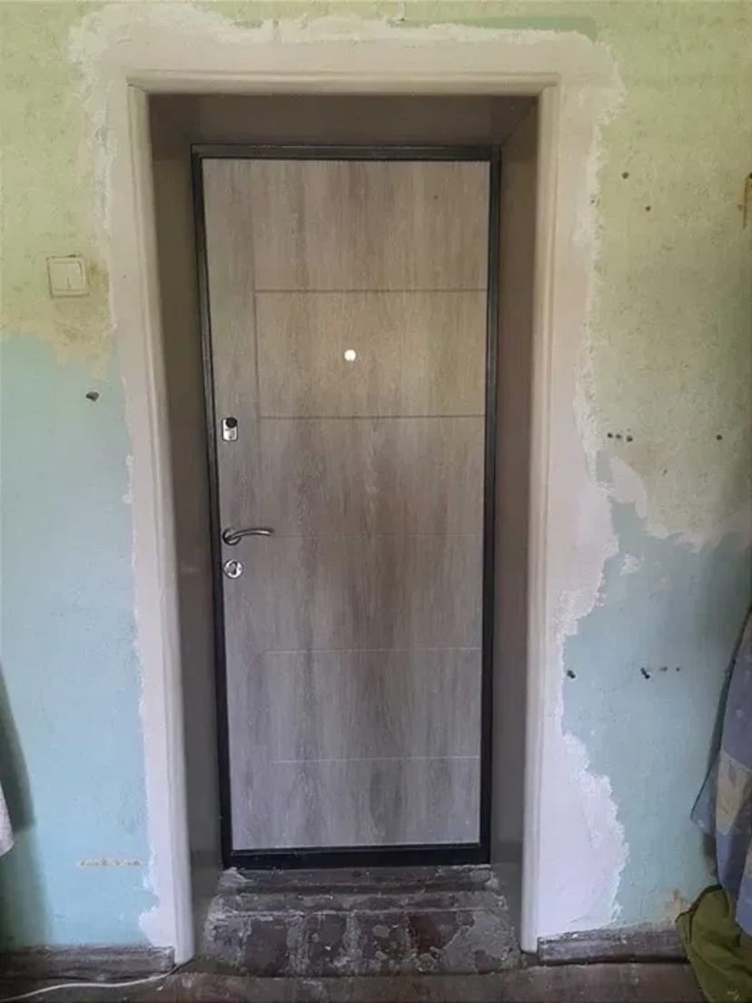 Монтаж теплих відкосів із сендвіч-панелей у місті Дніпро. Досвід понад 15 років