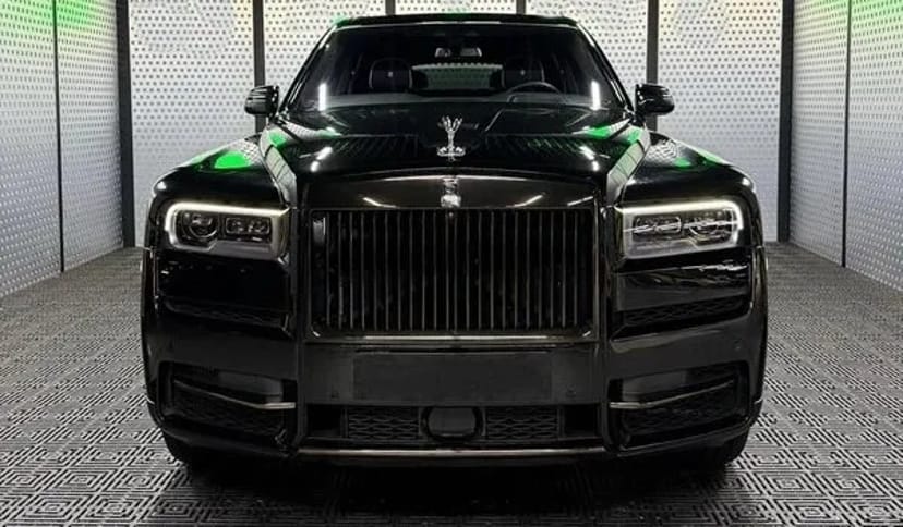408 vip авто Rolls-Royce Cullinan без водія з водієм