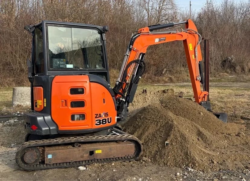 Послуги екскаватора швидко та якісно