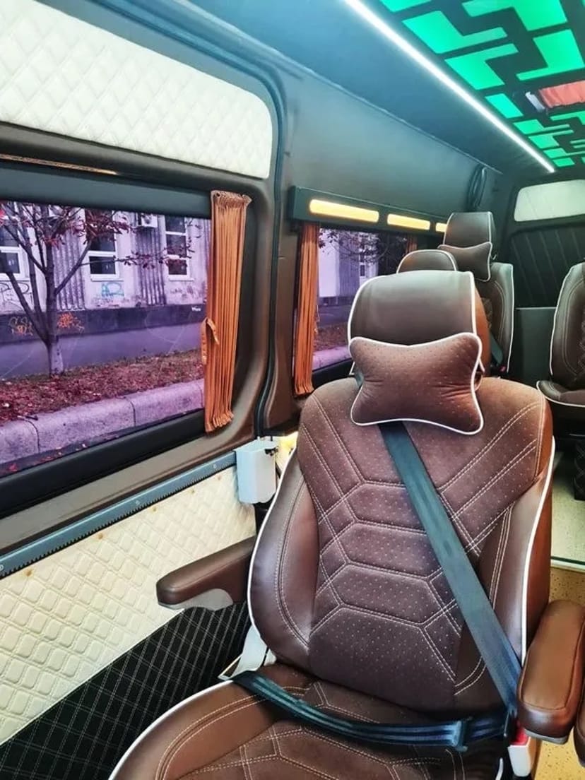 318 Мікроавтобус на весілля трансфер Mercedes Sprinter