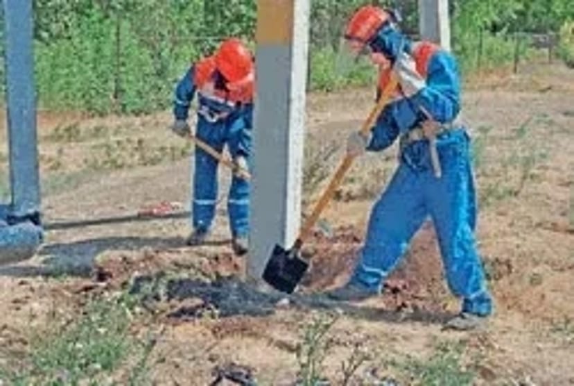 Установка, стовпи, опори ЛЕП. Монтаж кабелю СІП. Ямобур. Виклик електрика.