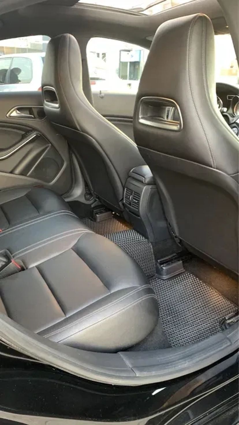 Авто 600 грн Mercedes CLA AMG з водієм