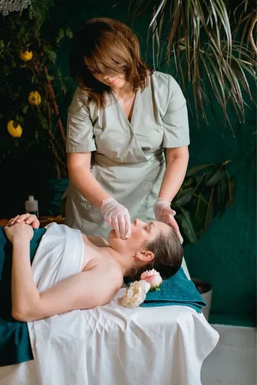 Масаж обличчя жінкам та чоловікам, Дніпро, Центр від 1000 грн/годину