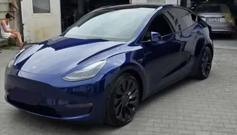 Авто Tesla Model Y 2023 рік