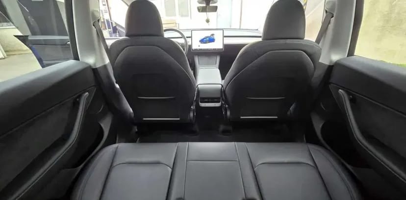Авто Tesla Model Y 2023 рік