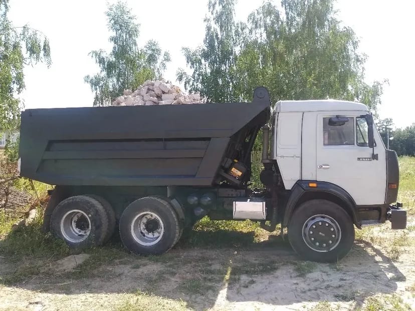 Послуги Екскаватор-навантажувач JCB3CX, вантажоперевезення;