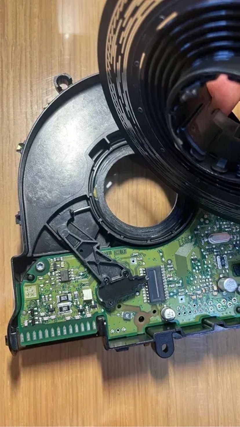 Ремонт датчиків положення керма Vag, Mercedes, Toyota